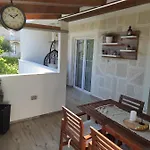 Ivan Apartment *